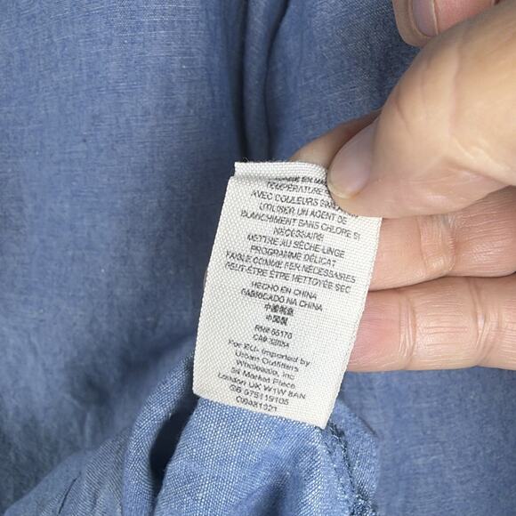 Free People Show Some Shoulder Top Chambray Blue Denim Tie Sleeves Size Small - Picture 9 of 13